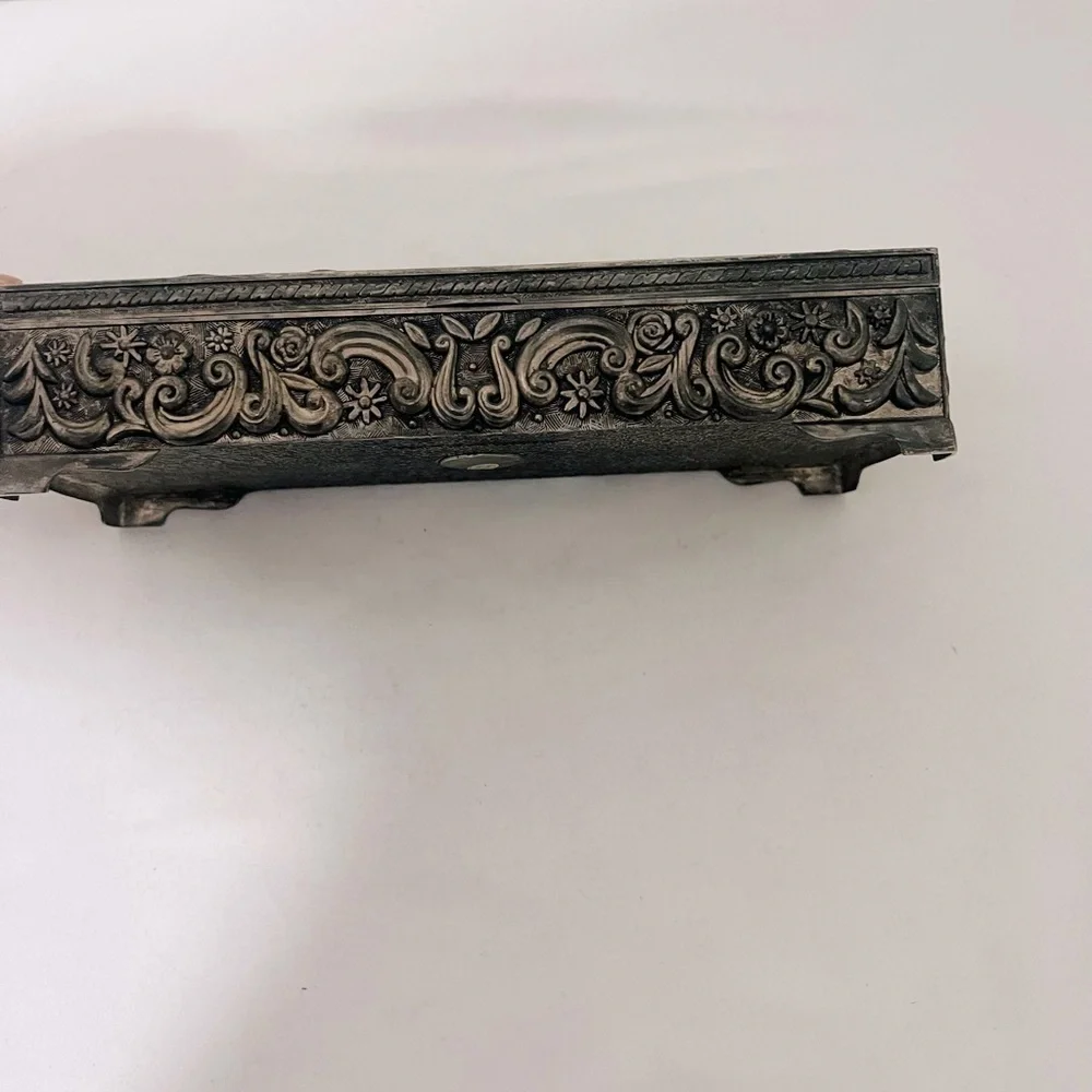 Vintage 1992 GODINGER SILVER Jewelry Trinket Box Heavy Floral Vine High Relief